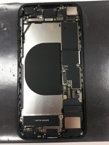 最大容量83%】iPhoneSE(第2世代)のバッテリー交換して「充電がすぐ