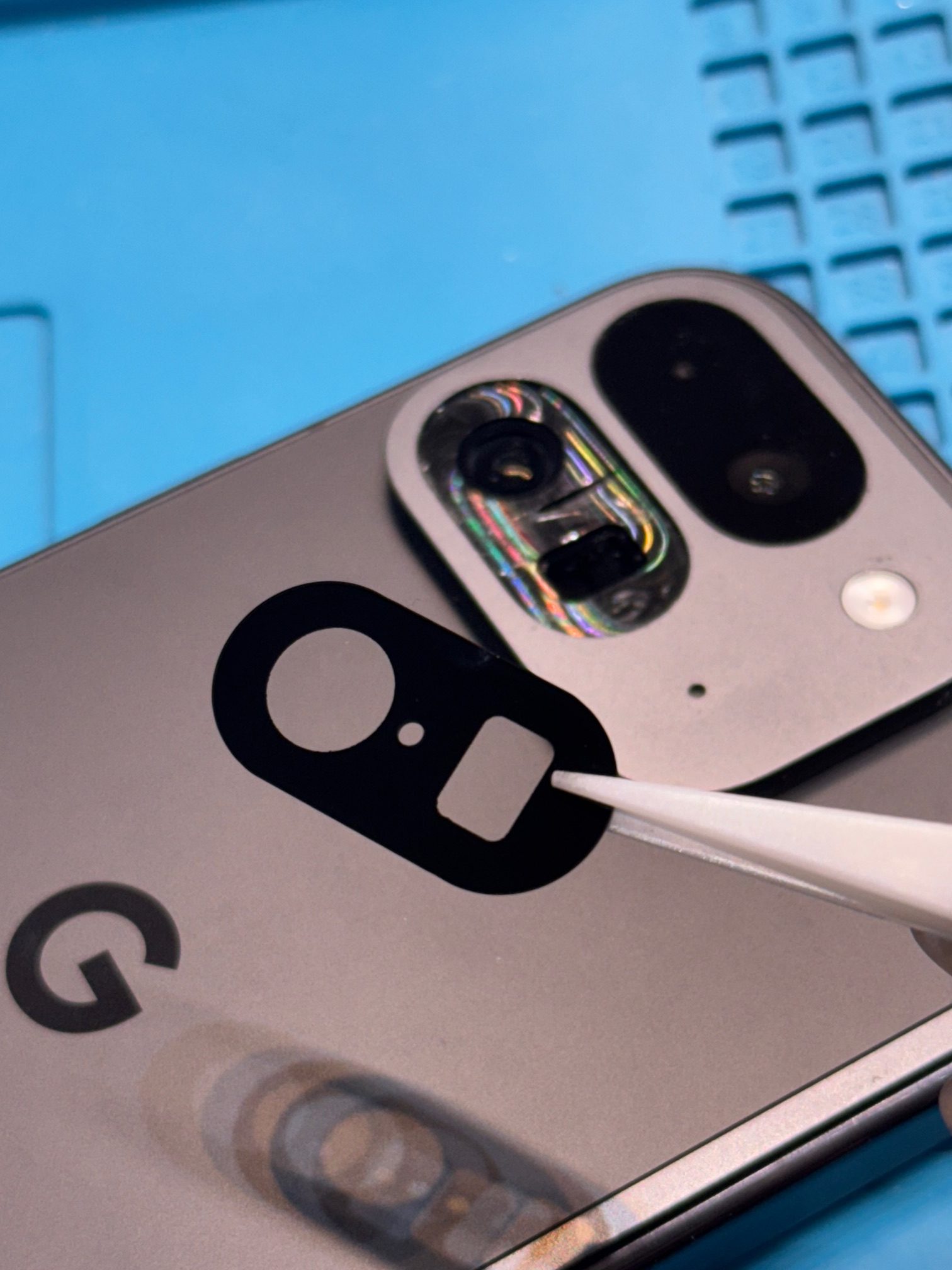 赤池店】Google Pixel 9 Pro Foldのレンズ割れ【日進市梅森からご来店