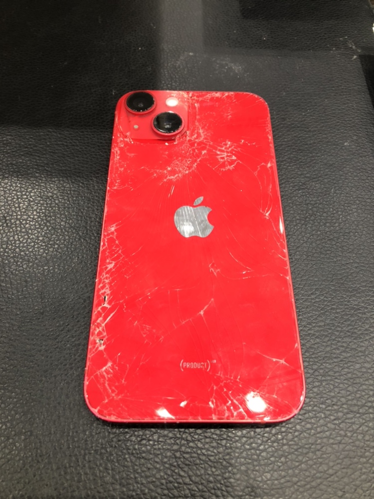 iPhone14 背面割れ 修理対応可能！ ～四日市市より～ - スマホ修理