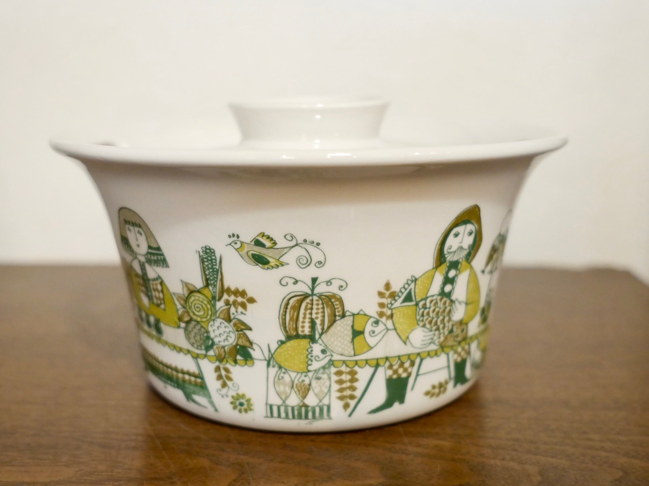 FIGGIJO 【Market】蓋付きポットTuri Gamstad-Oliver フィッギオ