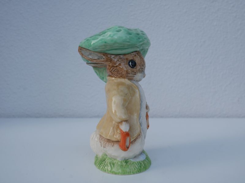ピーターラビット 置物 フィギュリン BESWICK ロイヤルドルトン 【公式