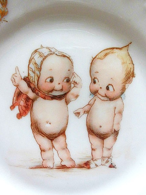 キューピーのプレート 絵皿 13cm ☆ローズオニール ドイツ