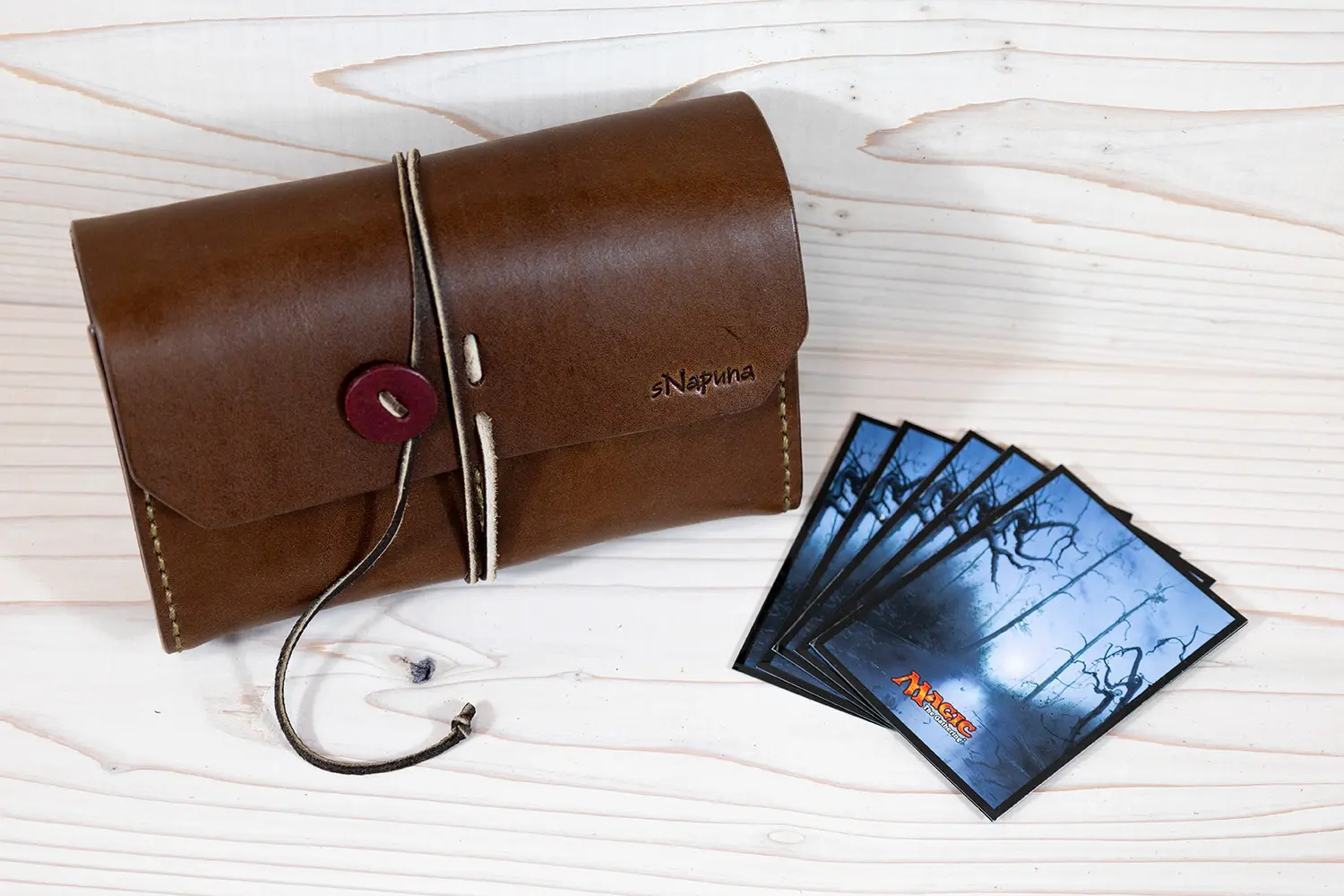 デッキケースM（Slim）（厚さ：内寸40mm）】／4色から選べる／カード