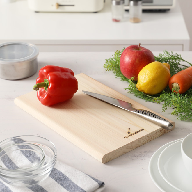 月齢伐採ヒノキのまな板 角丸 Sサイズ | セレクトショップ・AQUA（アクア）