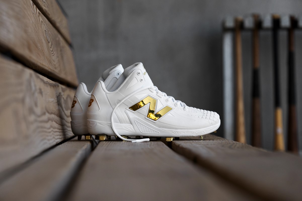ニューバランスが初の大谷翔平選手シグネチャースパイク「Ohtani 1」を