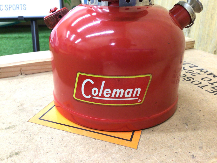ランタン買取】コールマン200Aイエローボーダー1961年2月製入荷