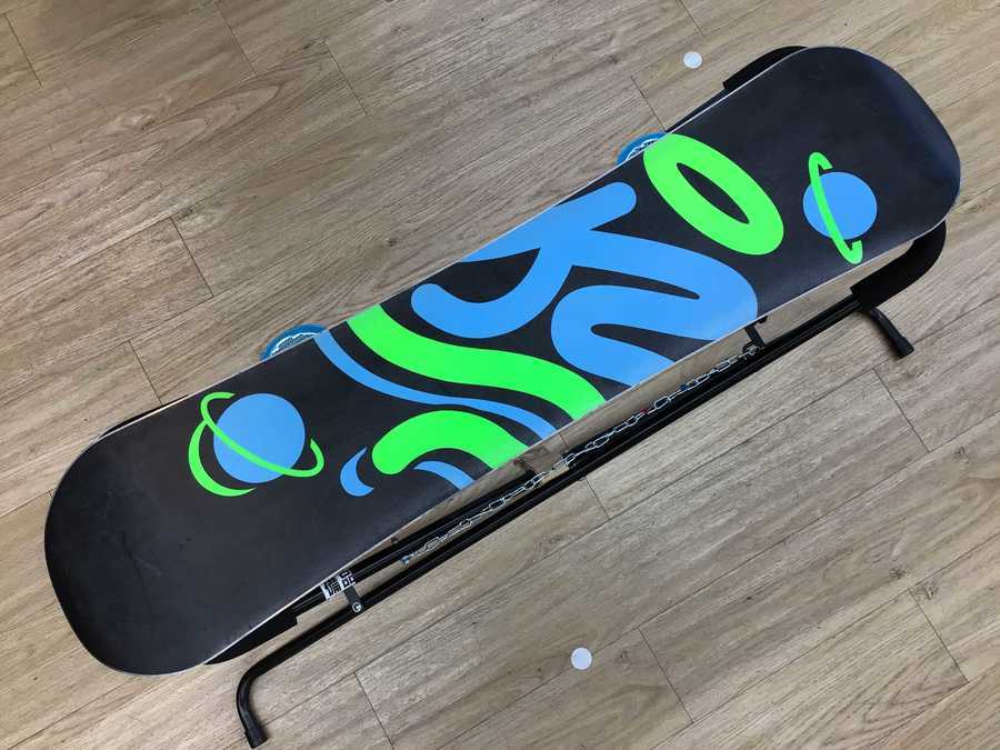 K2、YONEXのキッズ・ジュニアスノーボード！[2021.12.20発行