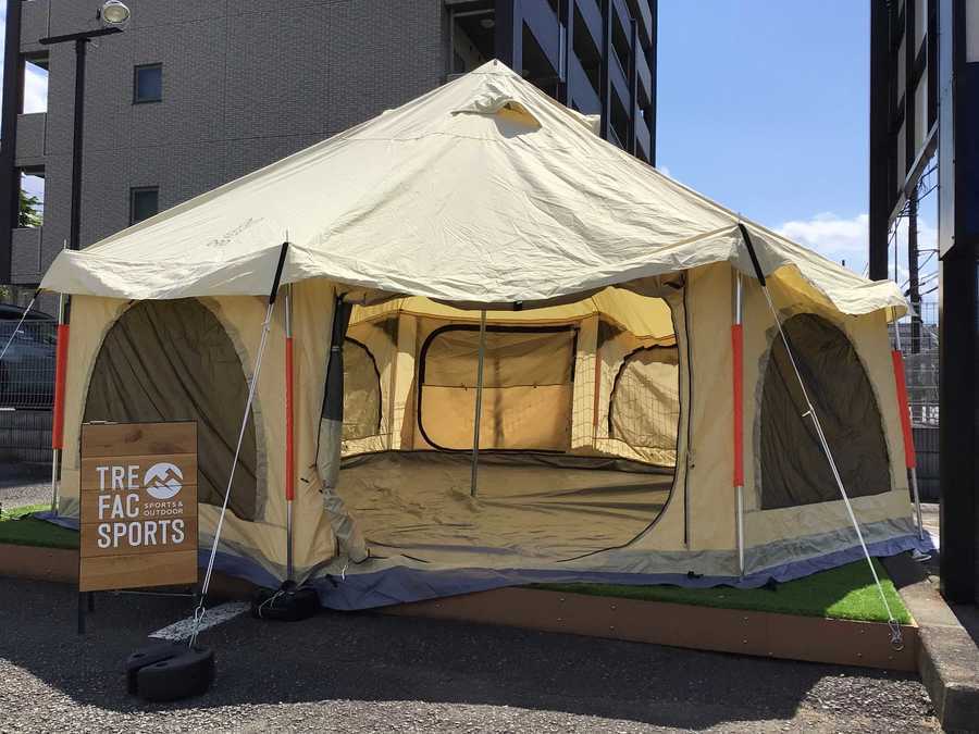 デザインスペック充実！大人数向けワンルームテント DOD【タケノコ