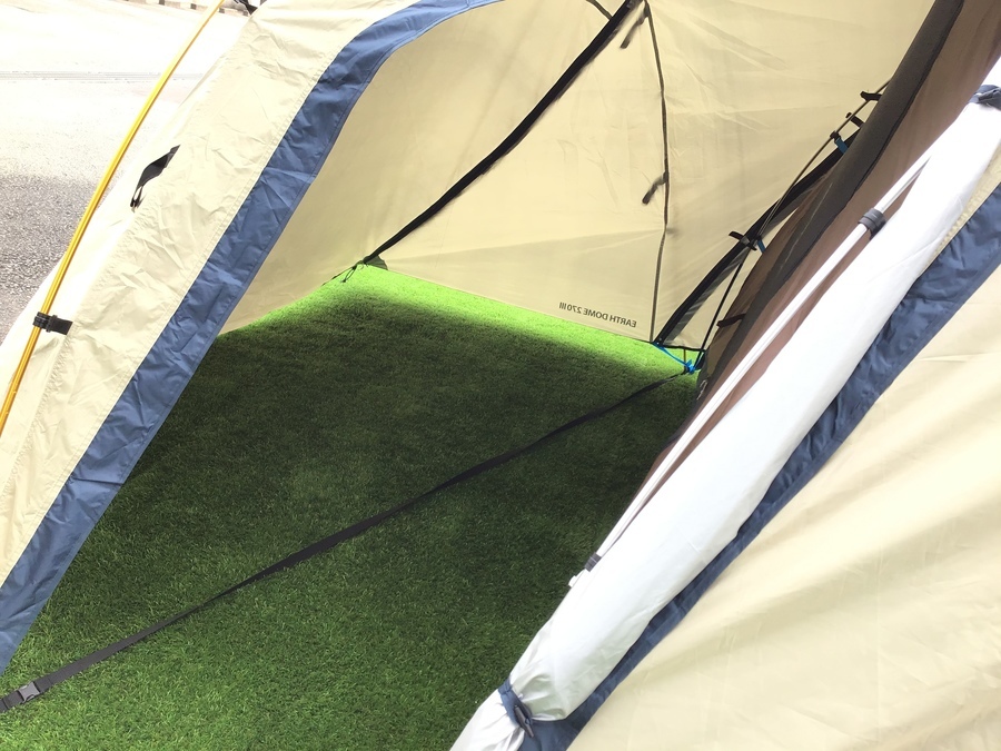 ホールアースのアースドーム270Ⅲ入荷！前室が広い快適テント