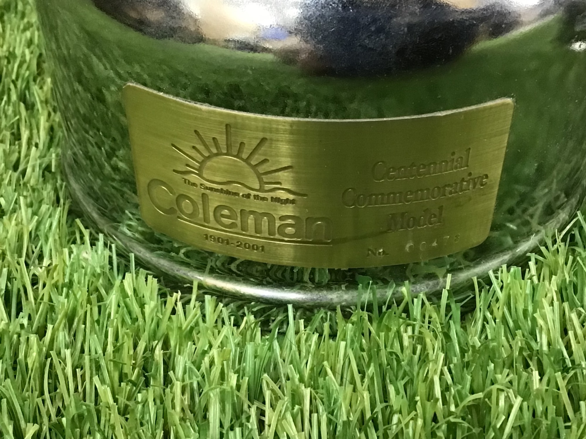 Colemanのセンテニアルランタンが大幅値下げ！？日米両モデルお値段