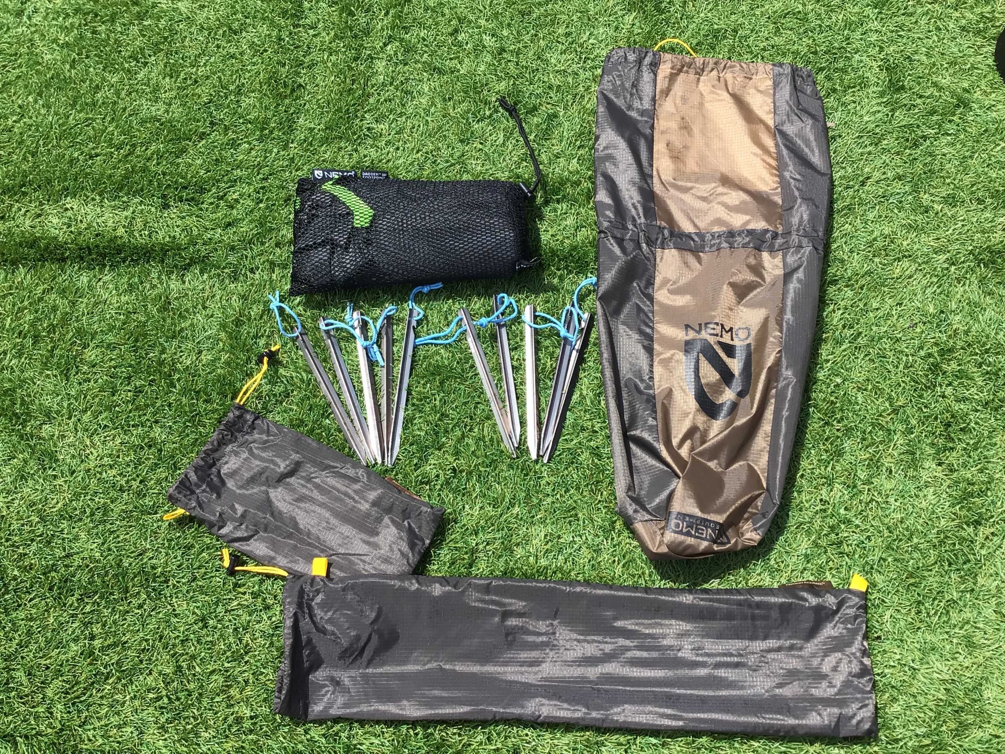 軽量テントだけどめっちゃ快適！【ニーモ ダガーストーム 3P】[2022.09