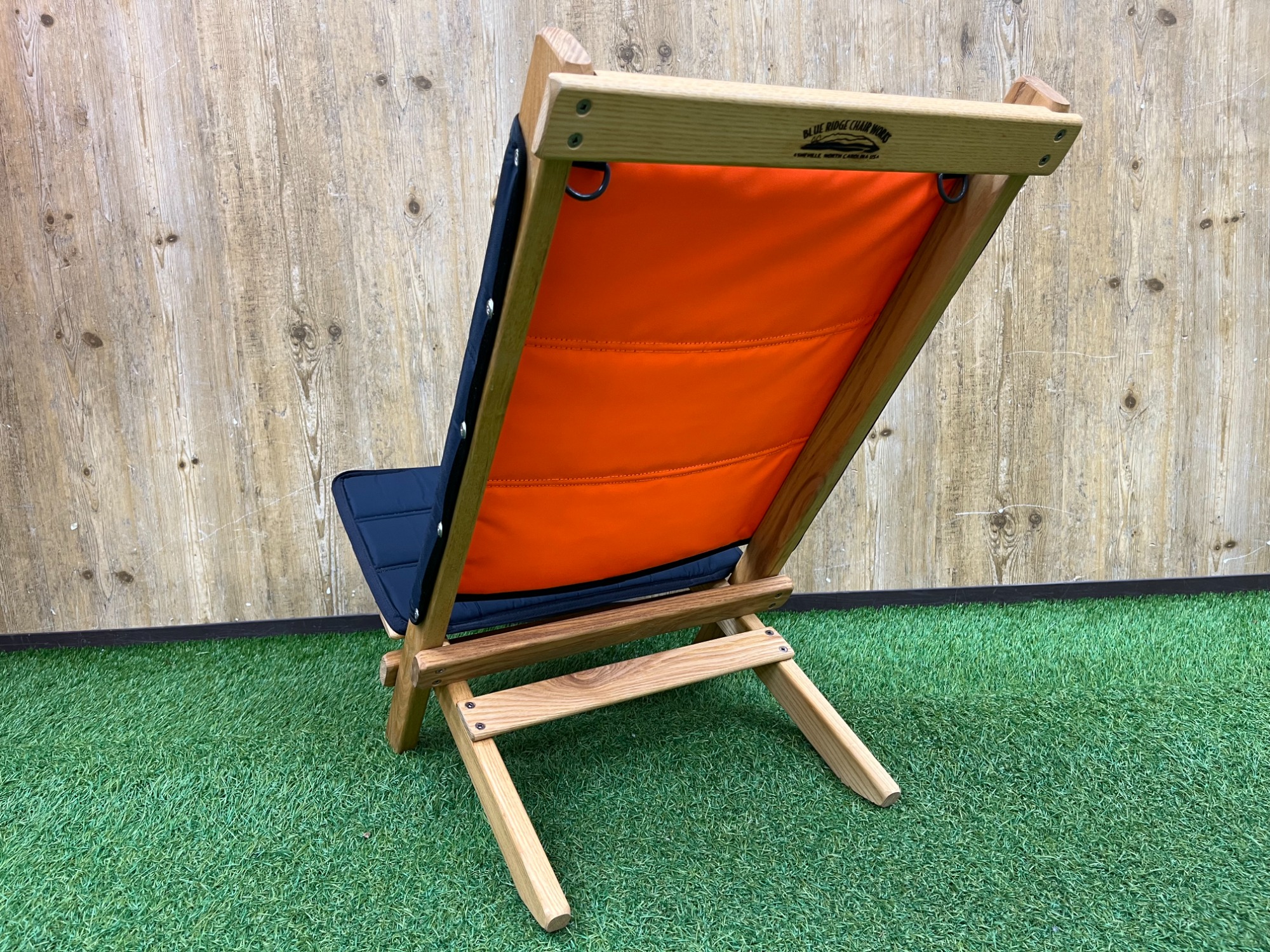 異色のコラボ！？ブルーリッジチェアワークス×ポーターのコラボチェア