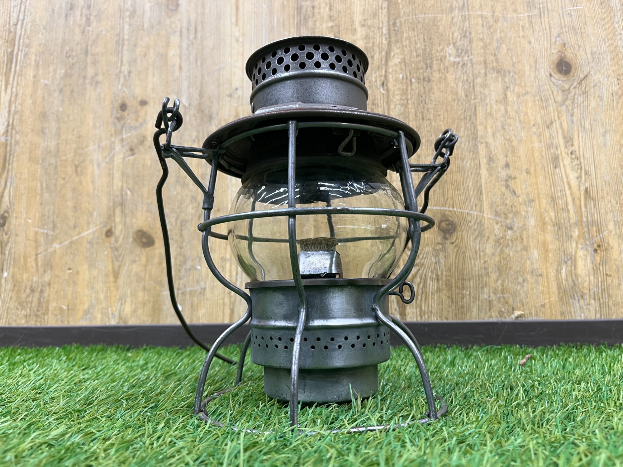 ヴィンテージ感満載！アドレイクのレイルロードランタン「KERO250