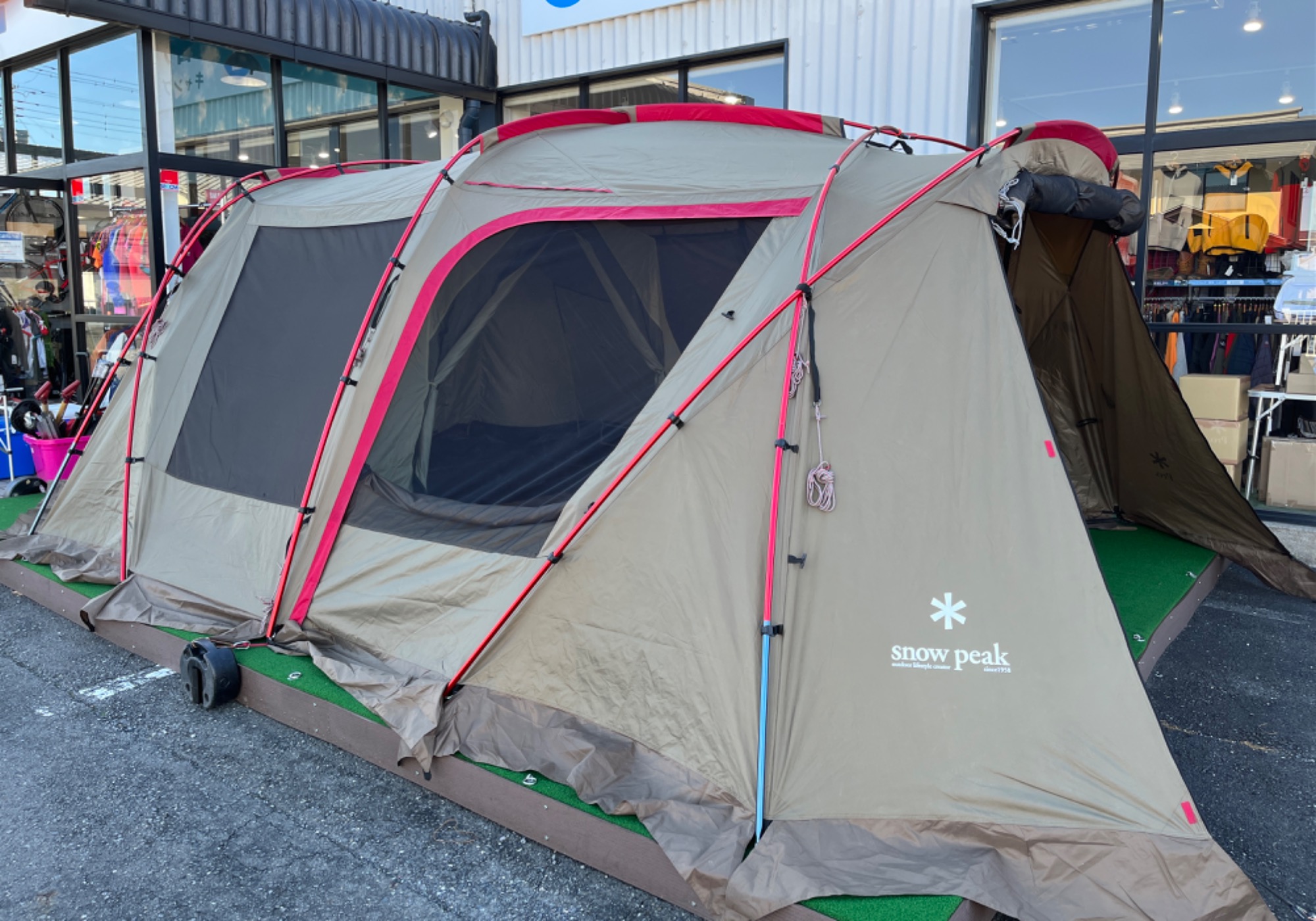 まさに名作。スノーピーク ランドロックPro.レッドフレーム