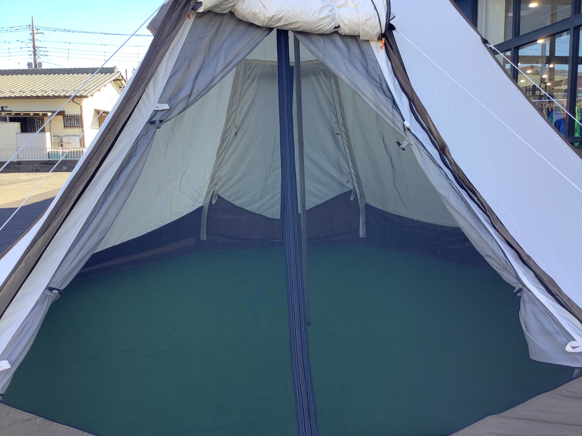 オガワ人気ワンポールテント！秋冬キャンプで活躍のピルツ15TC[2022.11