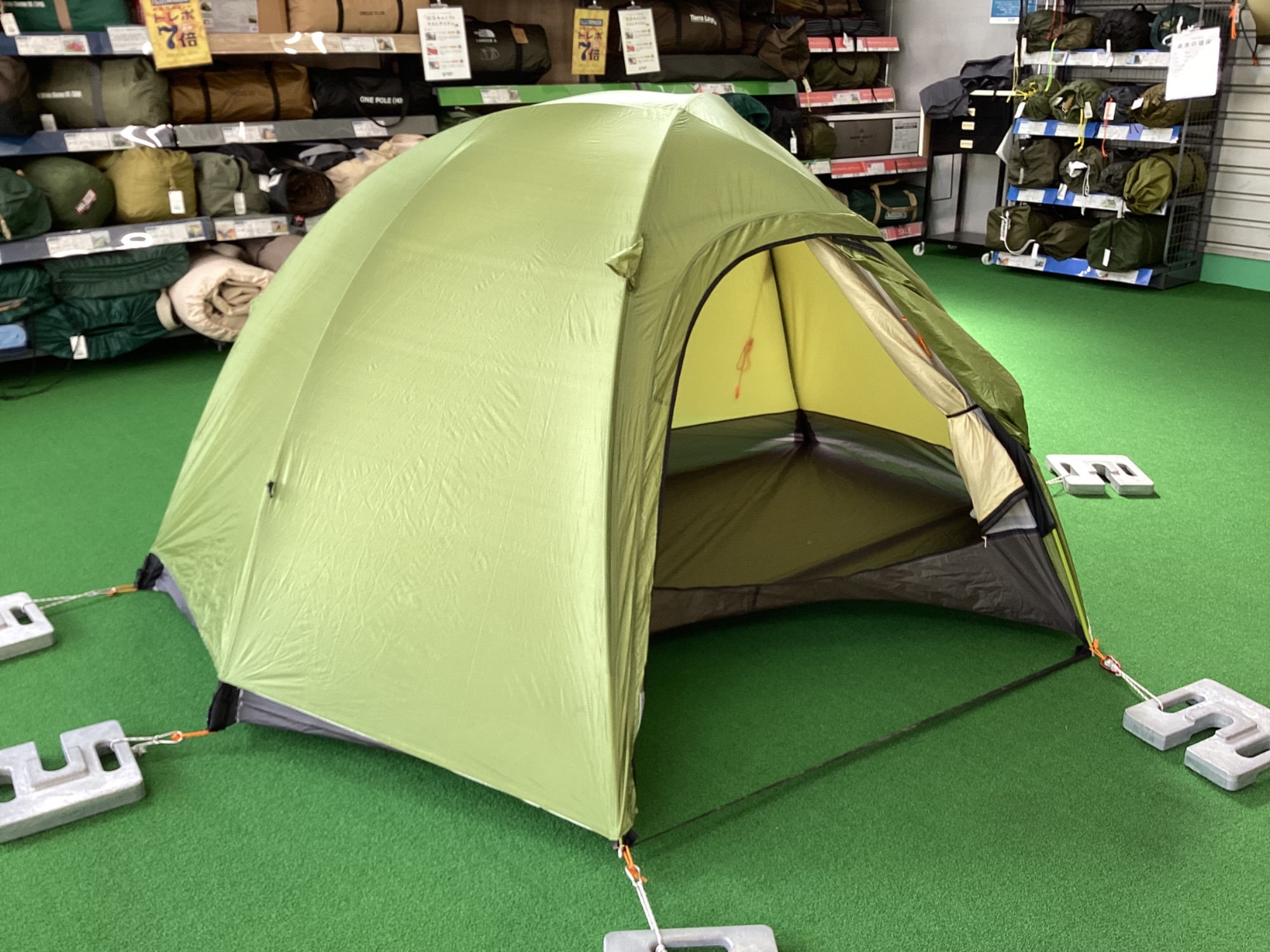 変則的な室内スペース！アライテントのドマドーム1PLUSをご紹介