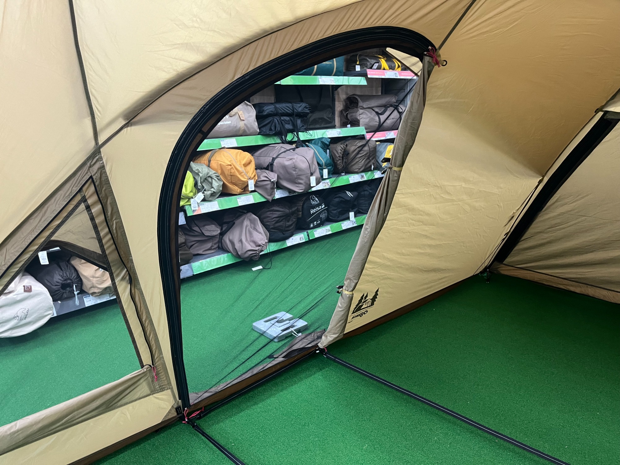 コンパクトで使いやすい！オガワのコンパクトテント「ヴィガスⅡ