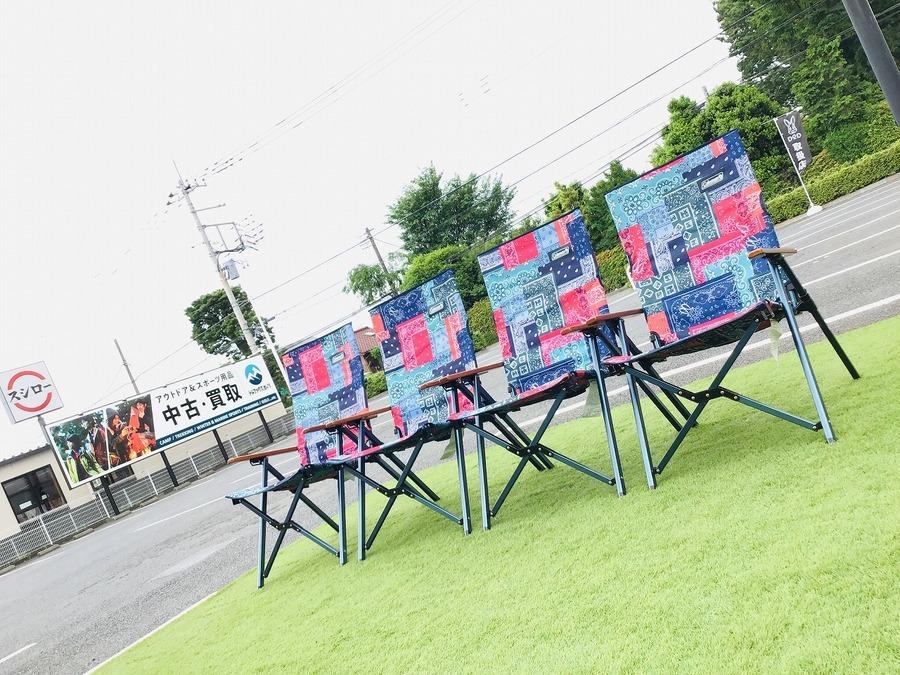 Coleman(コールマン)×BEAMS(ビームス)のバンダナ柄レイチェアが入荷