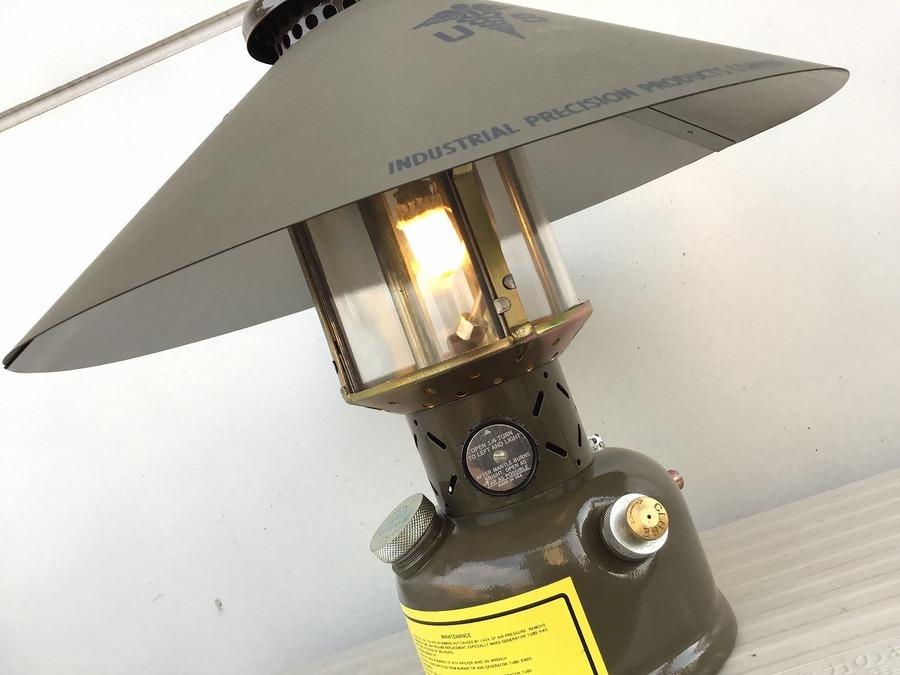 希少なシェード付きのSMP社製のUSミリタリーGIランタン[2019.08.10発行