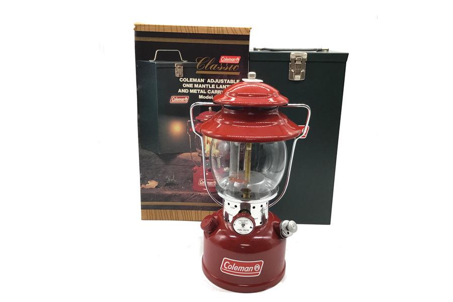 200Aの復刻版がこちら！Coleman(コールマン)のクラシックランタン200B