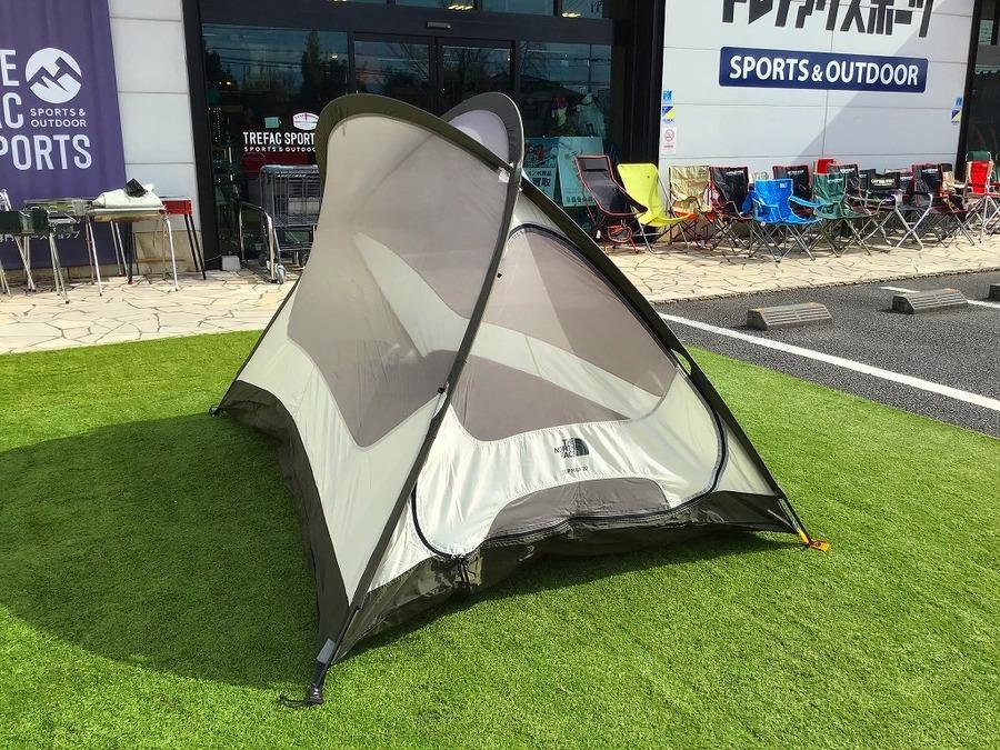 シルエットがかっこいいTHE NORTH FACE(ノースフェイス)のテフラ22をご