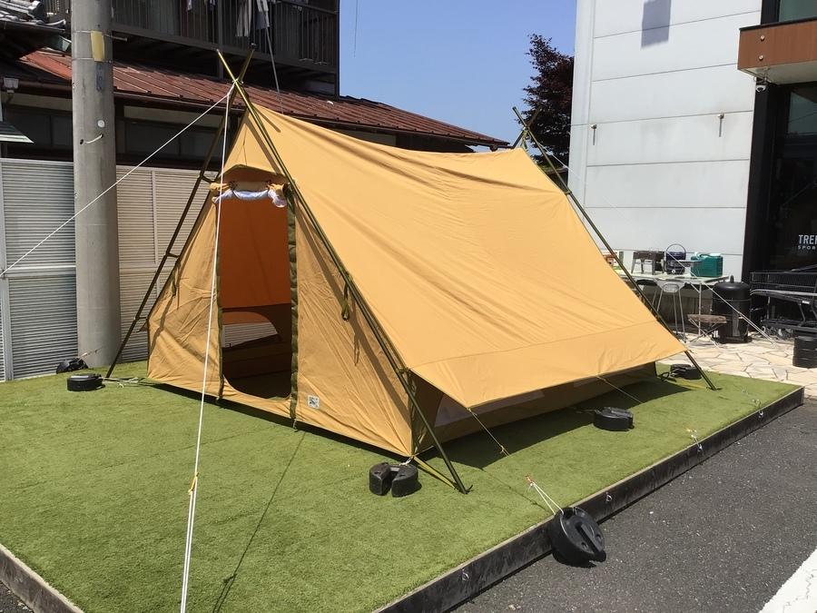 自然と調和したカラーでキャンプ感を演出してくれるテンマクの