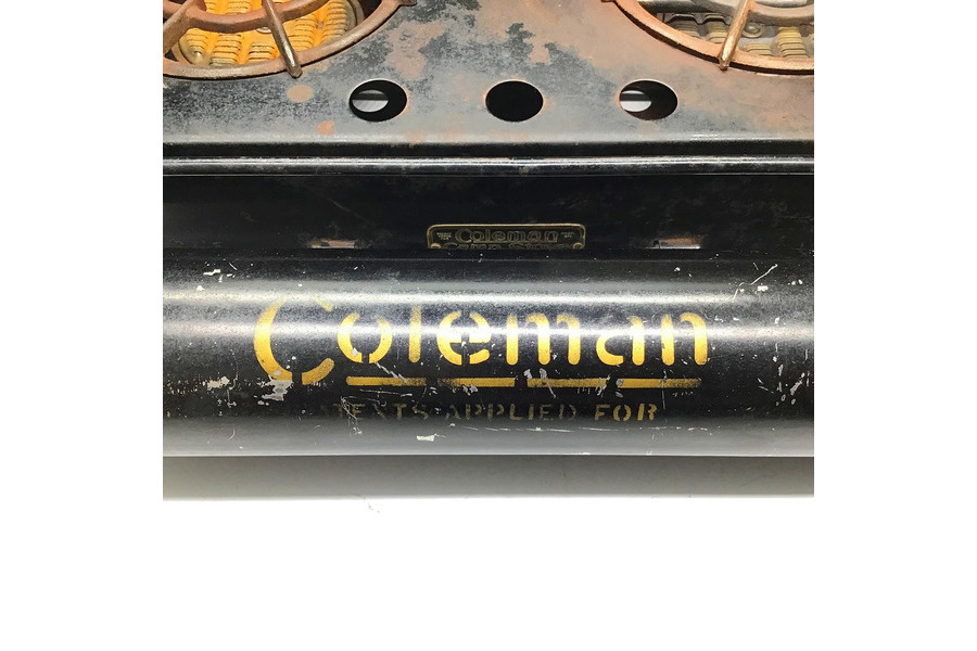 超希少！Coleman(コールマン)初のガソリン2ツーバーナーとなるNo.1が