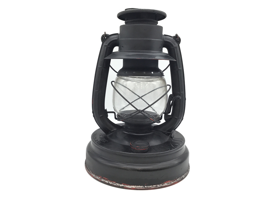 国内で唯一残っているハリケーンランプメーカー『別所ランプ』WINGED