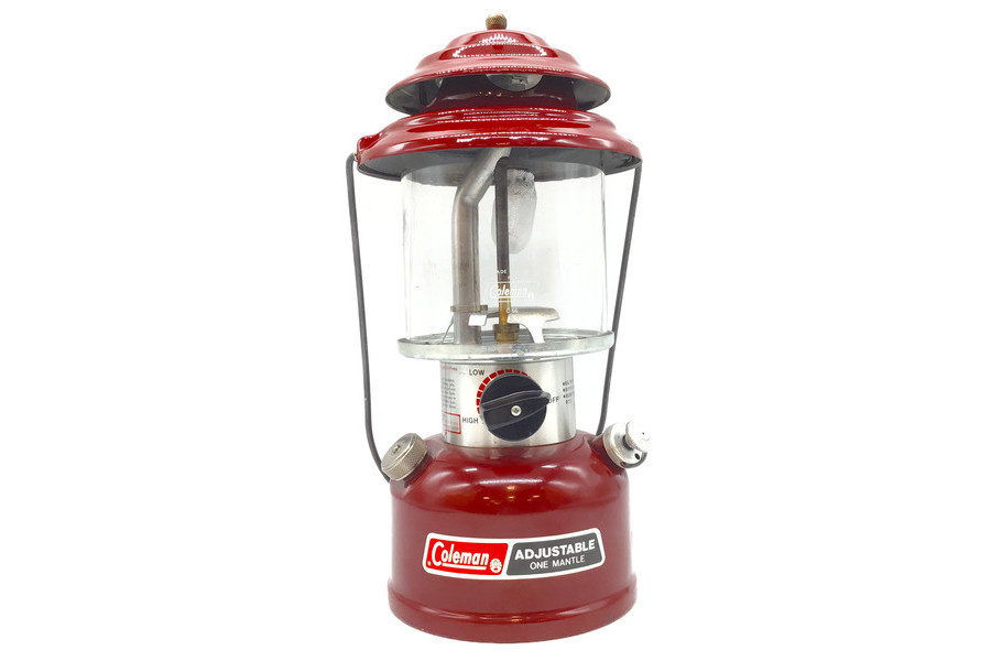 短い期間でのみ製造されたColeman(コールマン)の286Aのレッドモデルを