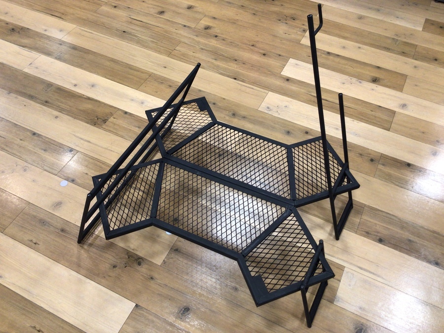 な*ん様 DOD テキーラ180 コックピット型テーブル Amazon | DOD