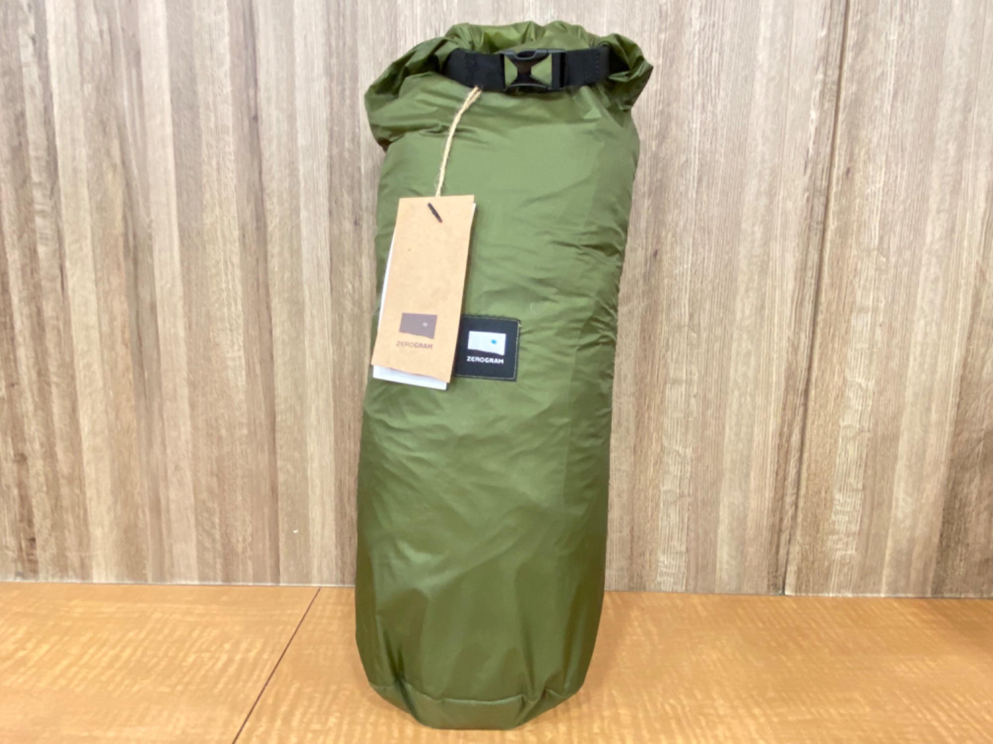 ハイスペックな2つの素材に着目！ゼログラムのエルチャルテン プロ 2P