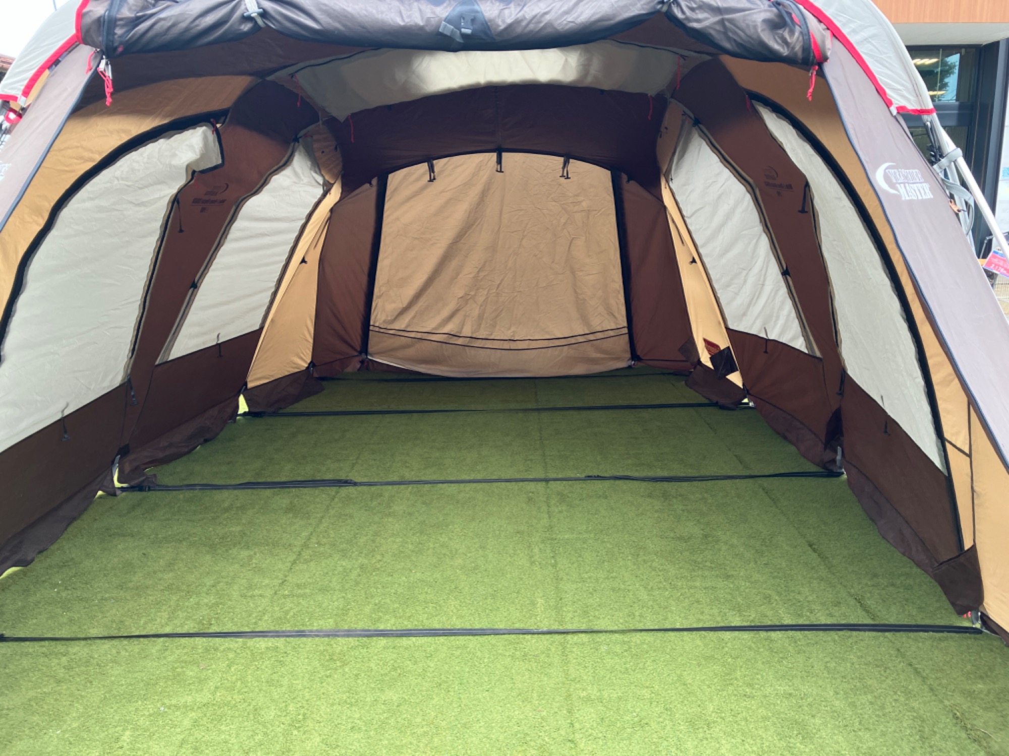 コールマンの最高峰モデル「ウェザーマスターワイド2ルームハウス