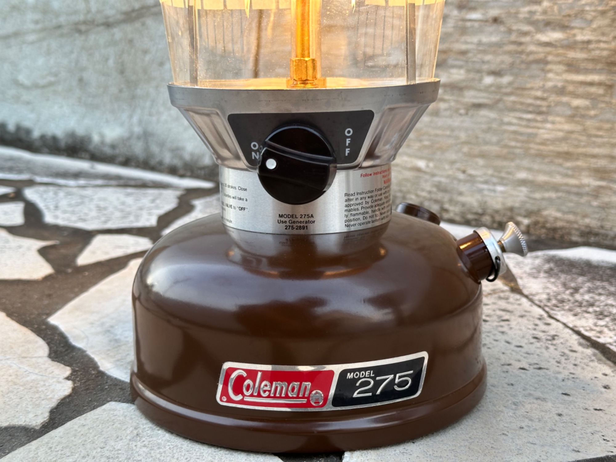 またまた来ました!!coleman(コールマン)1981年10月製 275A!!オリジナル