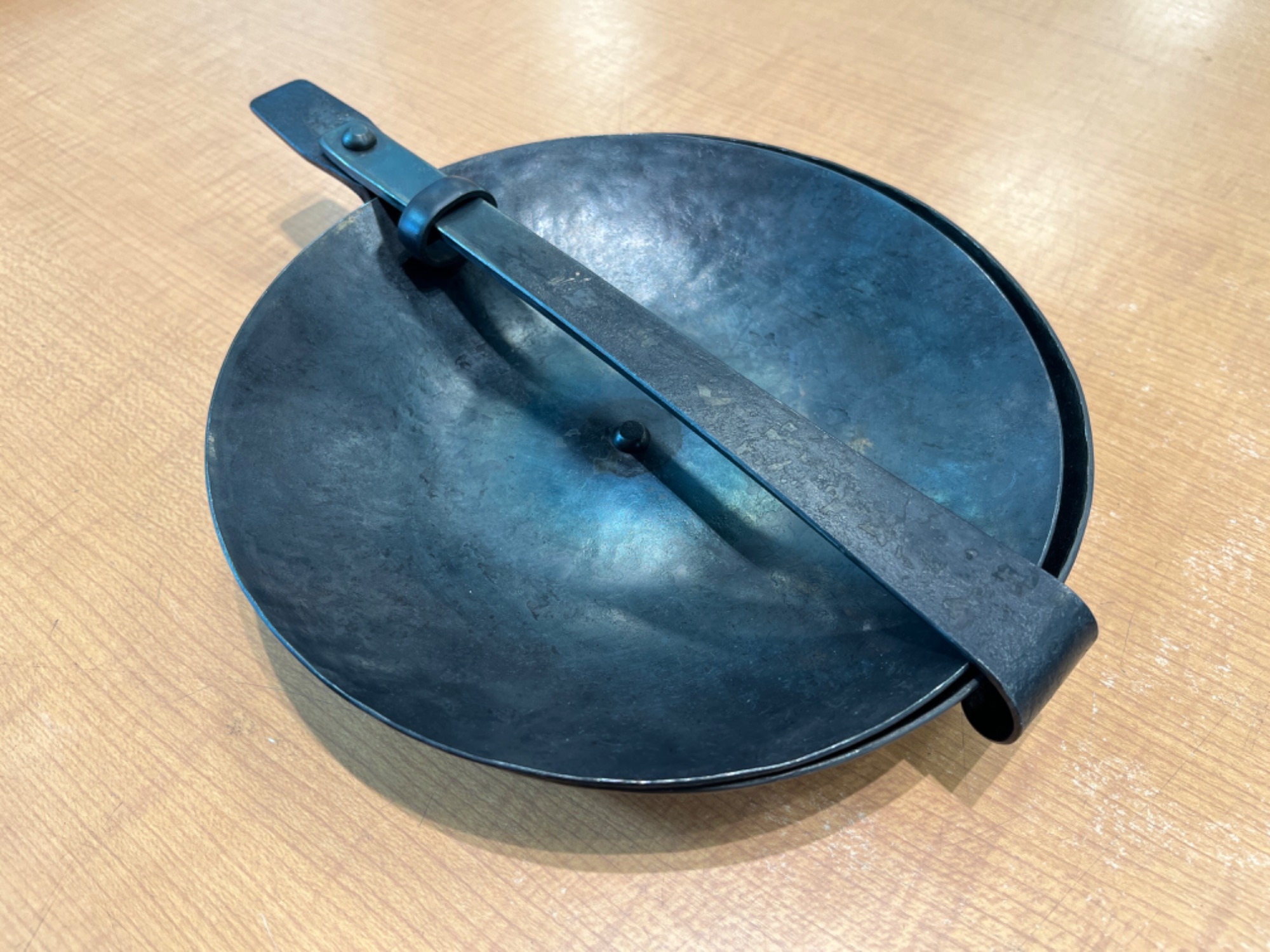 コンパクト収納可能なmillio(ミリオ)の鍛造フライパンが新入荷