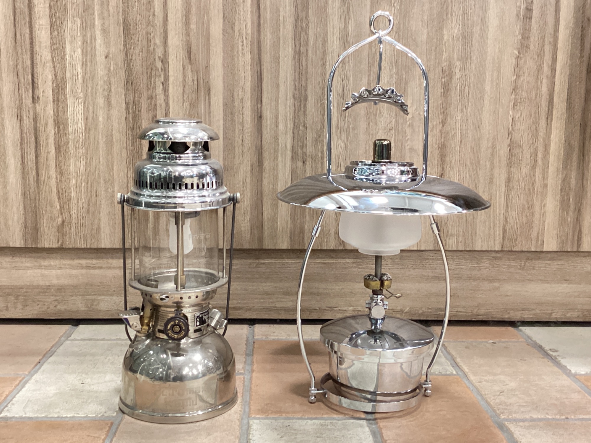 MANNERS MAKETH MANの50台限定のシルバーメッキ仕様のハープランプ