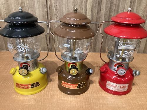 毎年カラーやテーマが違う！？コールマンのシーズンズランタンを3点ご