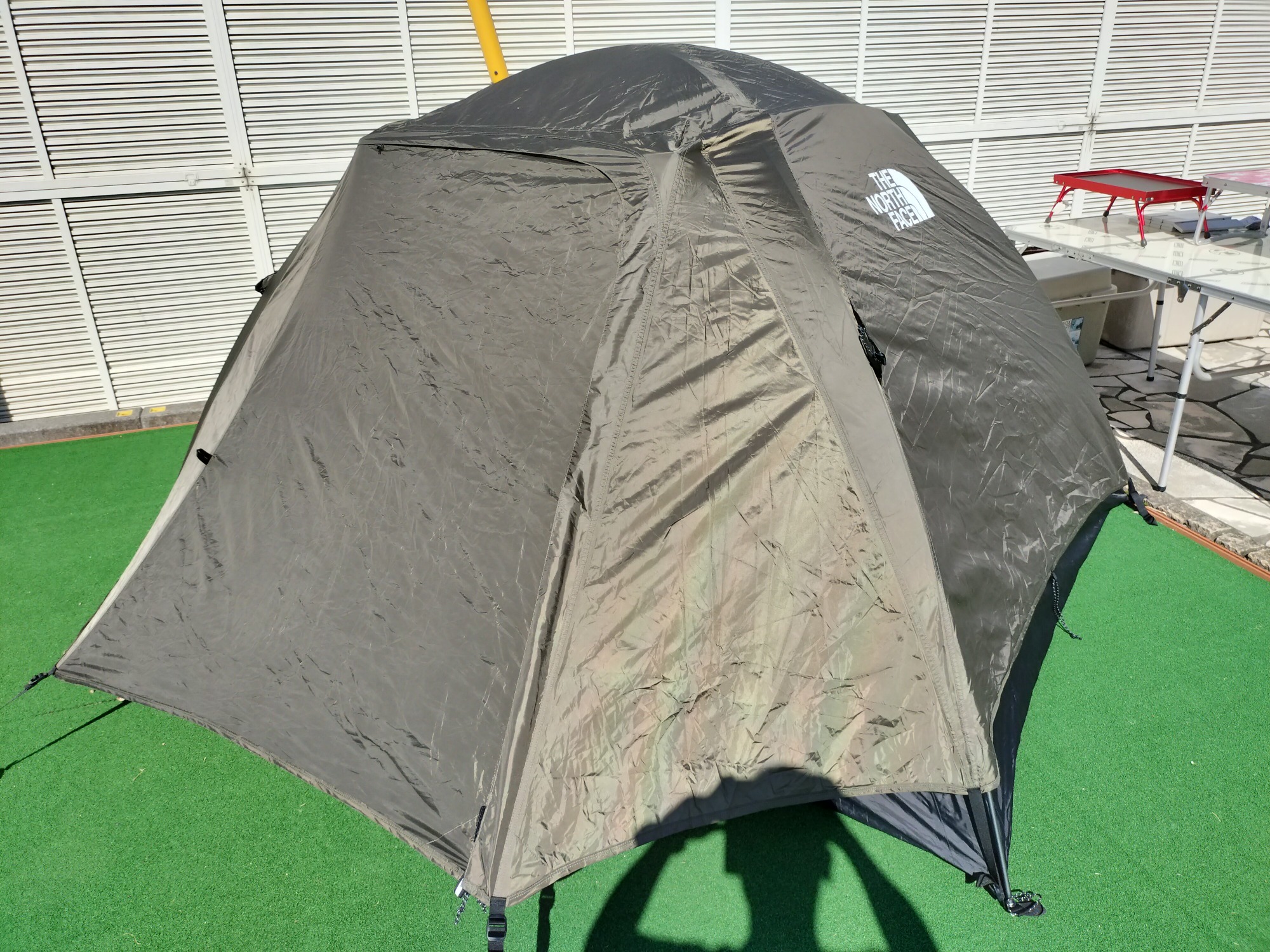 ホームステッドルーミー2と廃盤となったホームステッドシェードを同時