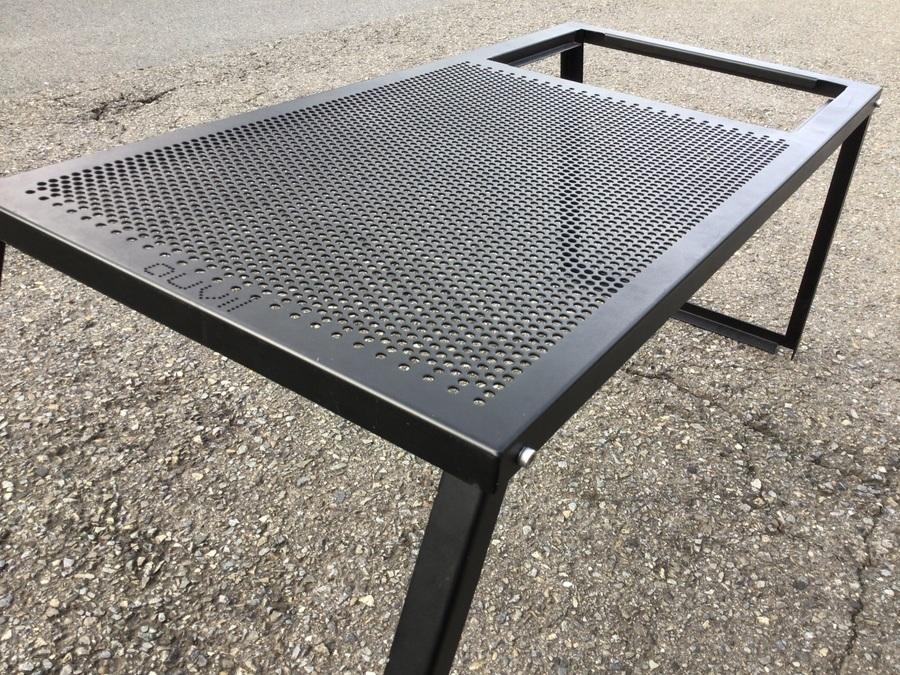 流行りのビルトイン。オーヴィルのガーデンファミリーテーブル[2022.07