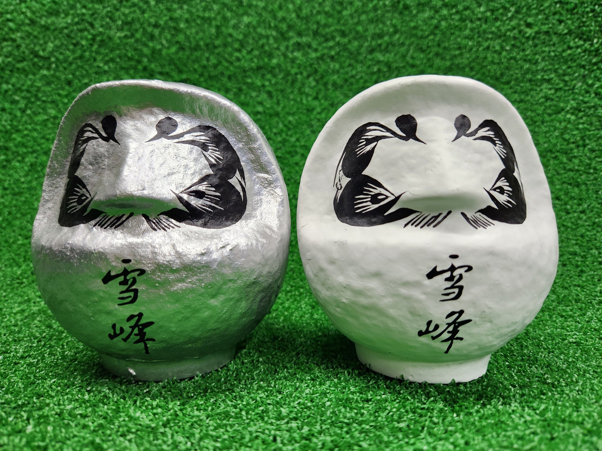 スノピの所に福きたる！福呼び雪峰だるま参上！！[2024.04.16発行