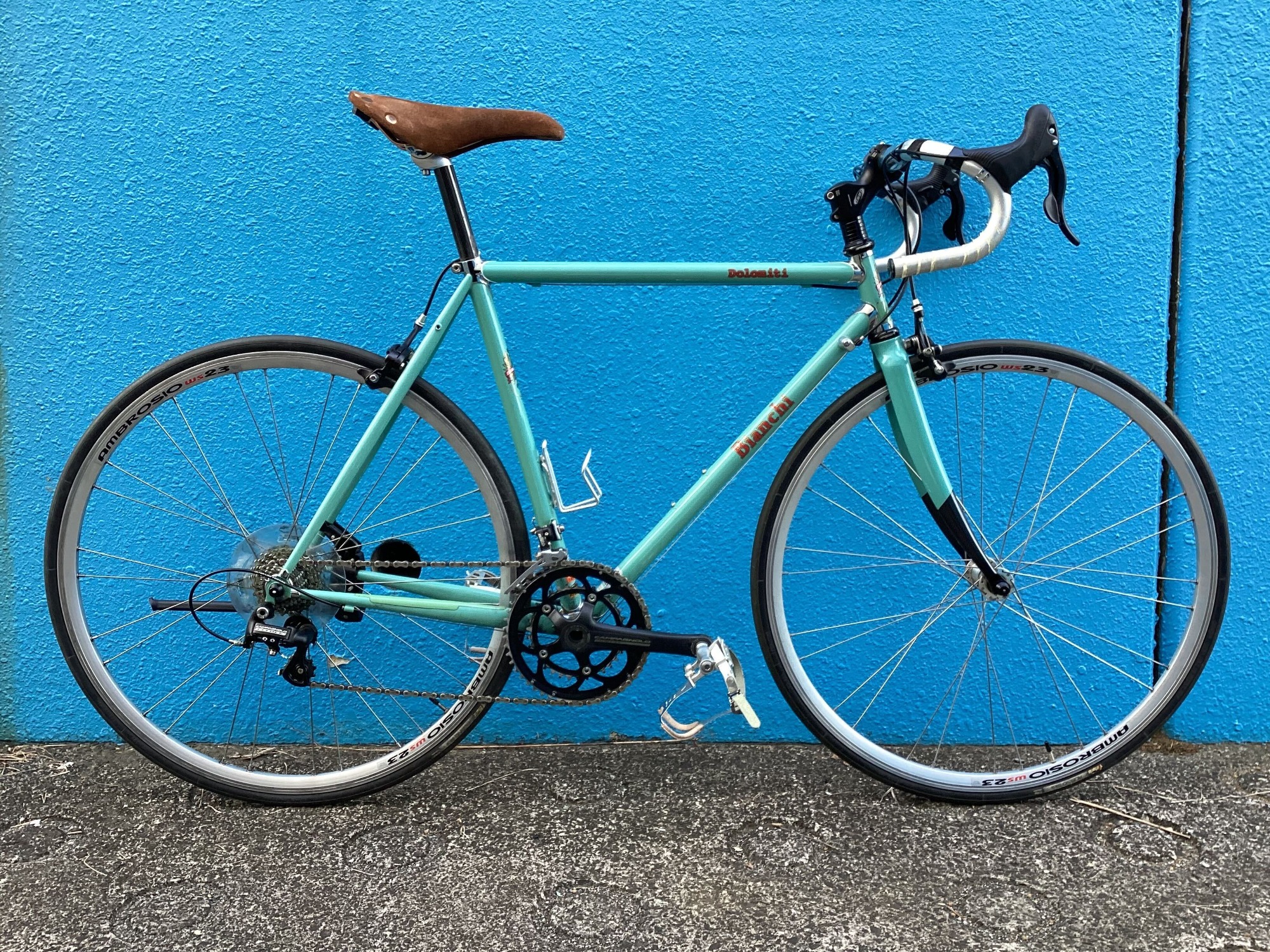 貴重なイタリア製！Bianchiのクロモリロードが入荷しました！[2024.10