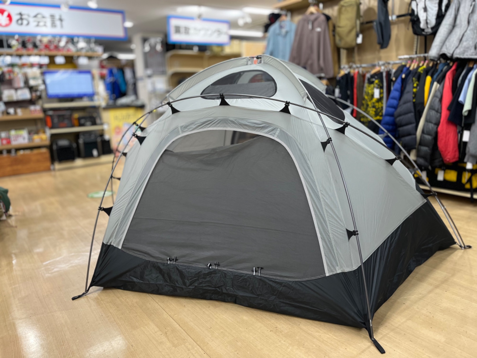 夜空を眺める！ヘロスのテント『シースター』[2024.10.19発行