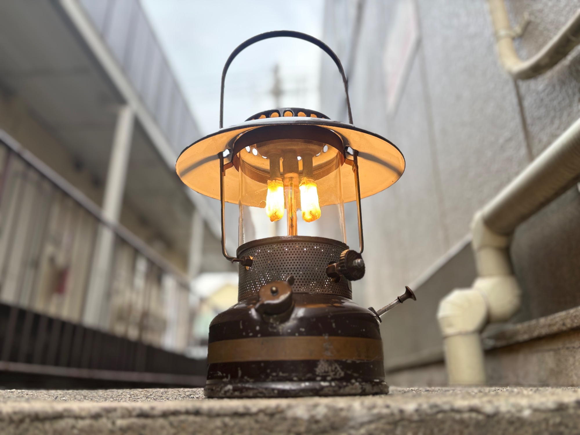 激レアのシアーズランタン「742.46 ブラウンボンバー」[2024.12.25発行