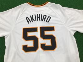 新天地でも頑張れ！未来の侍ジャパン候補、秋広優人選手のレプリカ