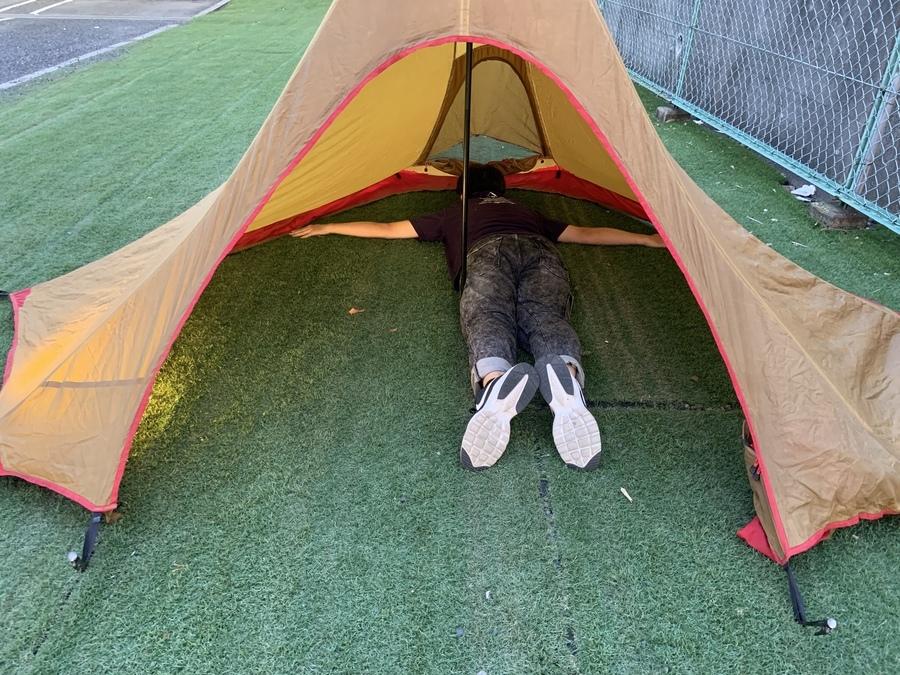 目を引くシルエット!MOSS(モステント)のスーパーフライⅣ設営してみた