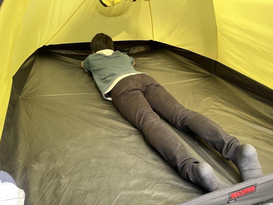 極地でも使える最高品質テント！ヒルバーグの「ナマッジ3GT」[2022.07