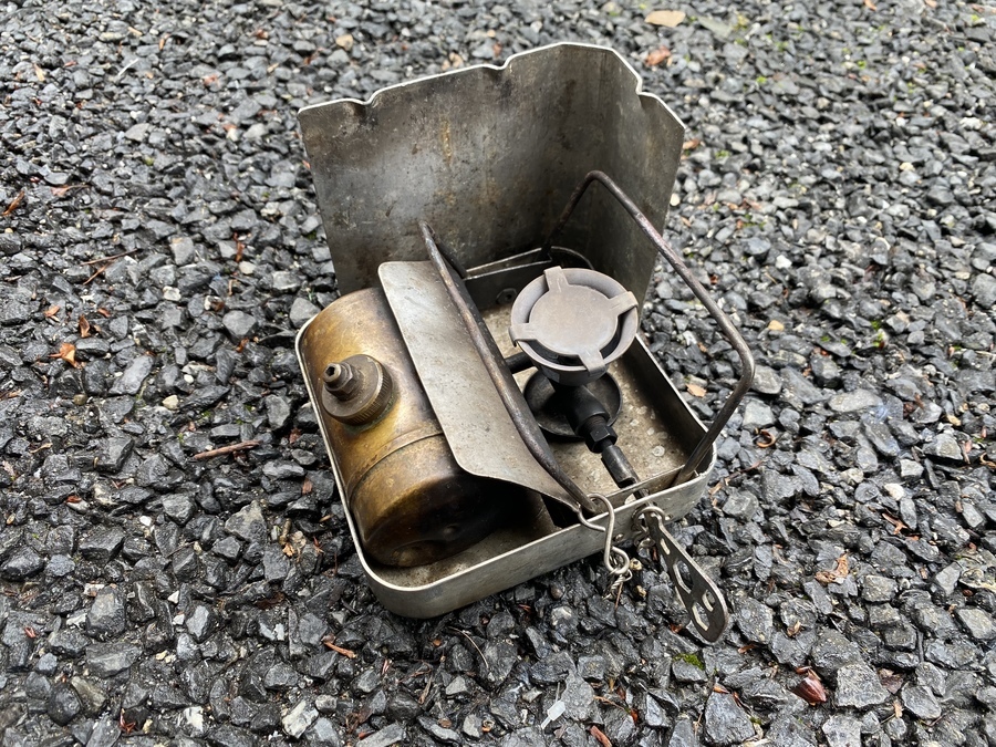 ヴィンテージ】箱ストーブの代名詞！プリムス/No.99[2022.05.28発行