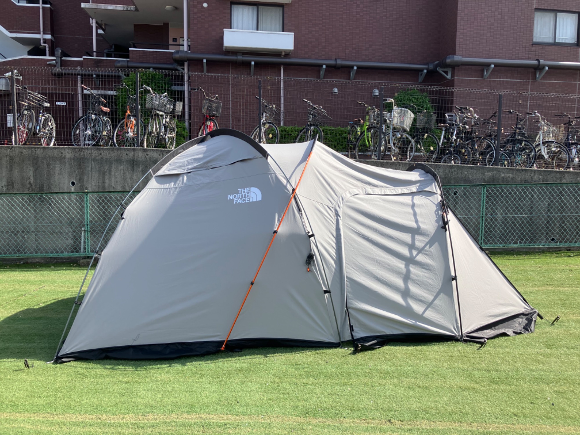 オールシーズンで使用可能！難燃性まで兼ね備えた【ランダー4TC】をご