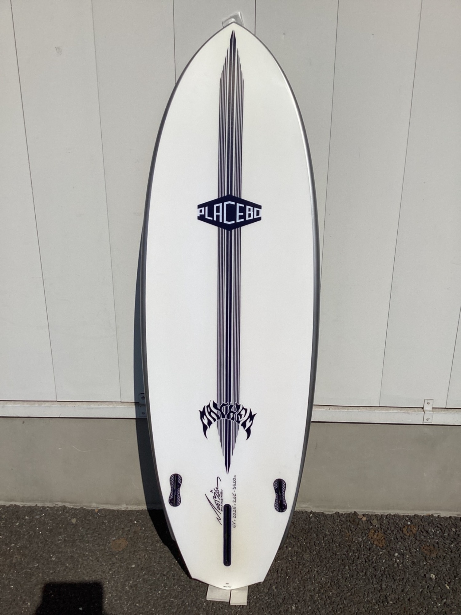 人気メーカーサーフボード続々入荷中！おすすめ3選ご紹介！[2024.06.04