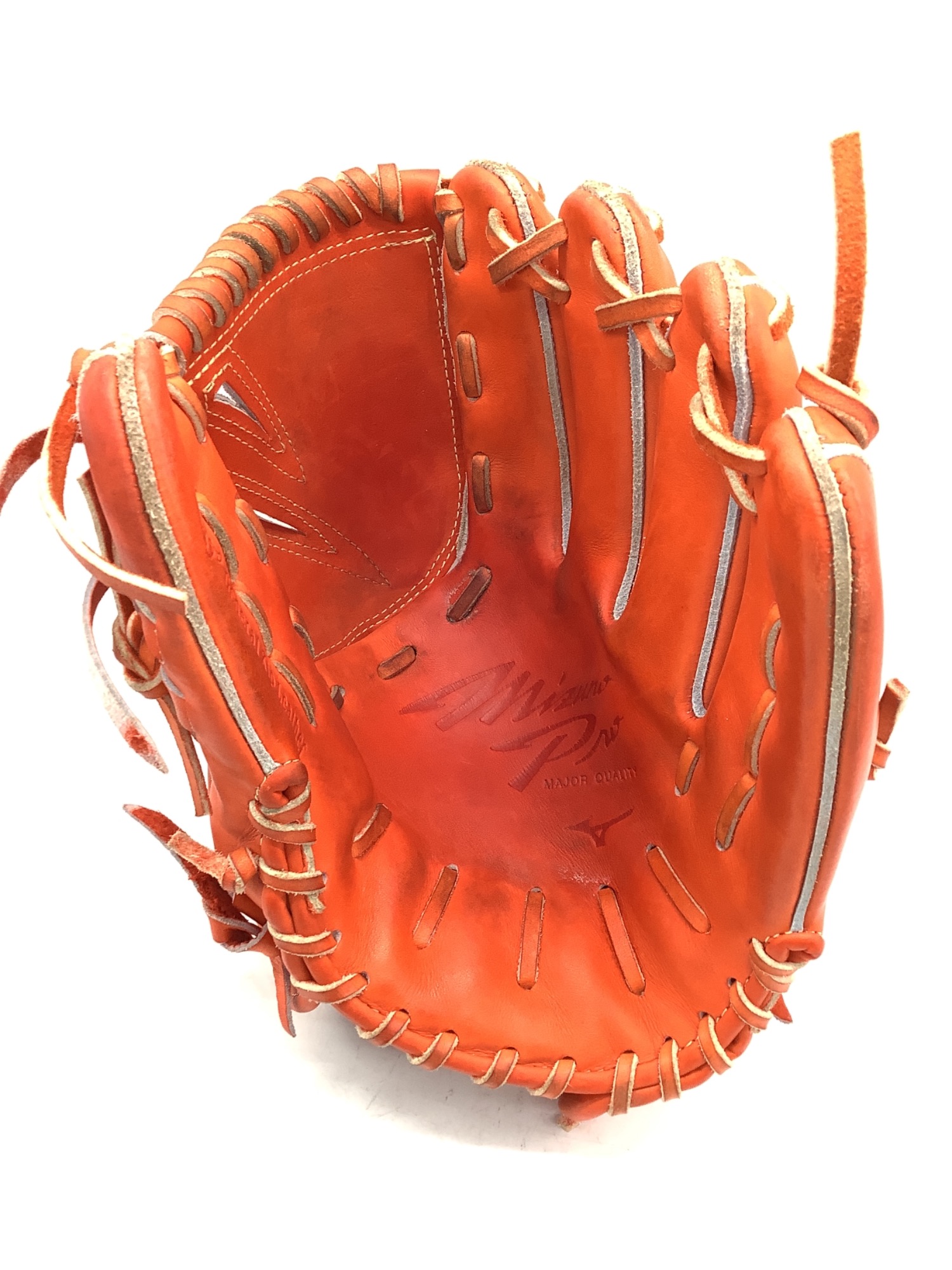 埼玉西武ライオンズの投手の柱・今井達也投手モデルのミズノプロ