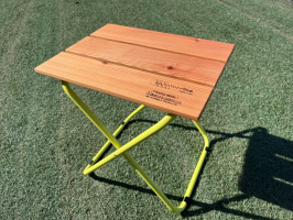 イタリアのカステルメルリーノとネイタルデザインのコラボスツール